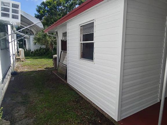 4th image of 4000 24th St N Lot 818