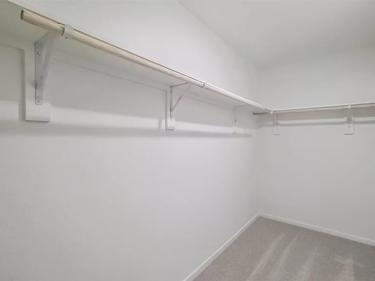 6514 Linden Leaf Dr — Photo 20