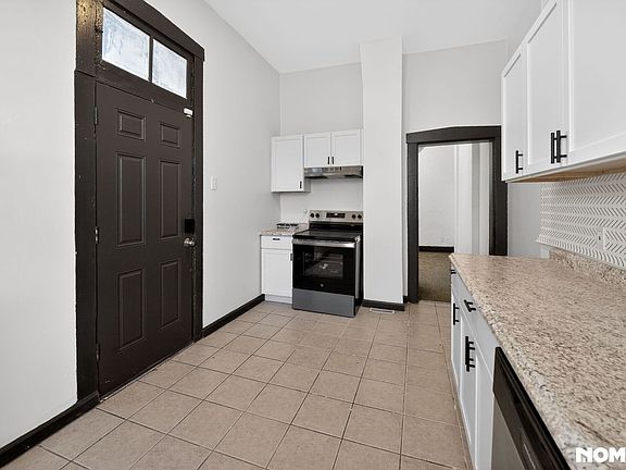 2nd image of 2636 Arsenal St