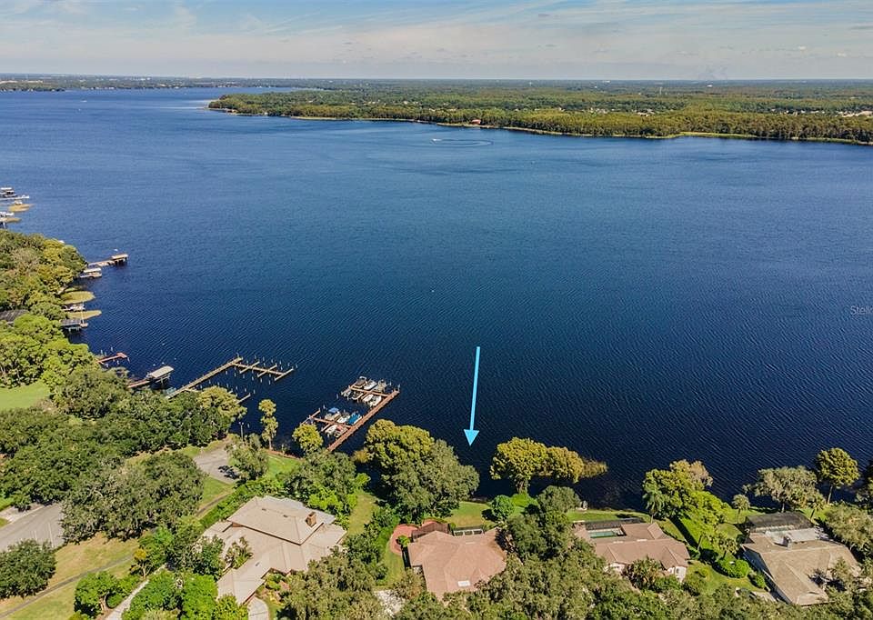 1st image of 3463 Shoreline Cir