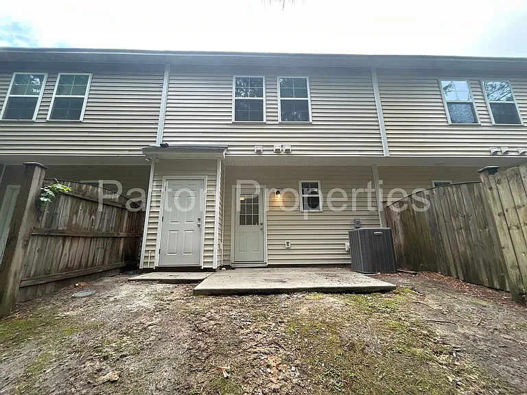 213 Favorite Ct — Photo 21