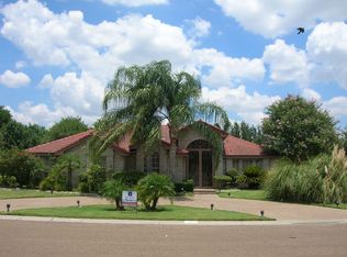 1015 Blancas Dr, Laredo, TX 78045