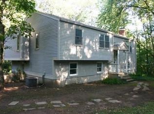 100 Chestnut St, Wrentham, MA 02093