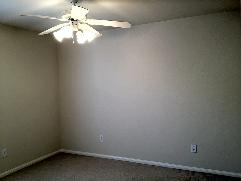 301A Chapel Trail Cir — Photo 2