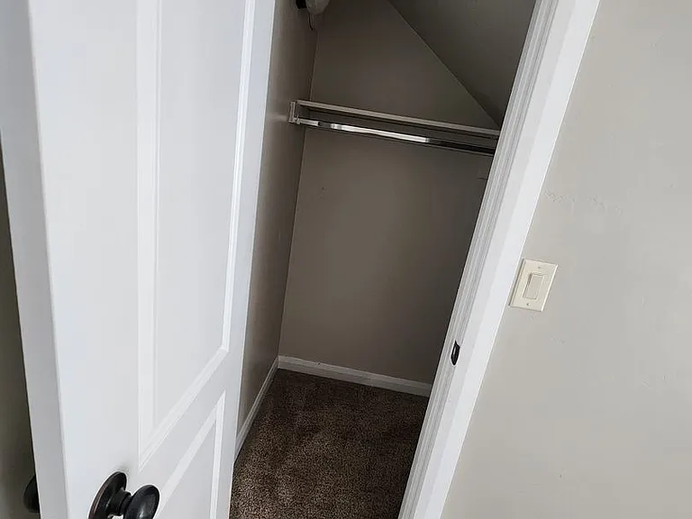 370 W 1425 N #17 — Photo 8