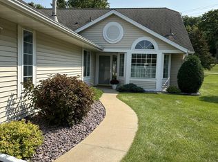 1964 Topaz Pointe Ln SW, Rochester, MN 55902