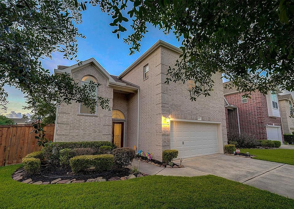 1st image of 1467 Sherwood Park Cir