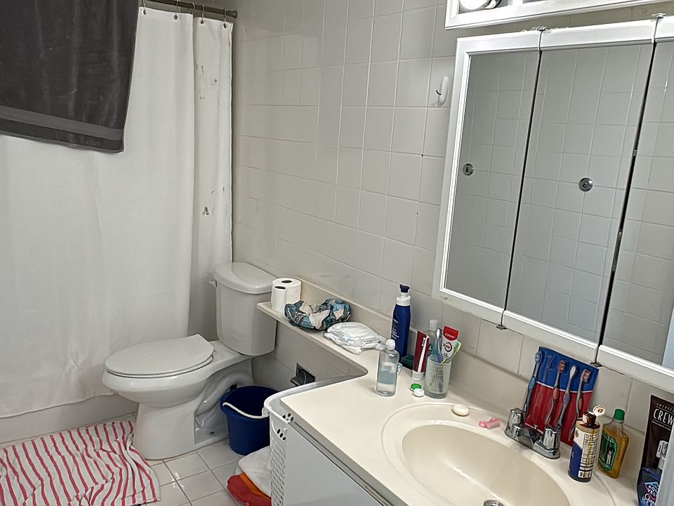 1st image of 905 Brickell Bay Dr APT 1531