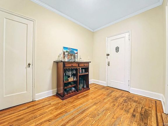 4th image of 3875 Waldo Ave APT 6L