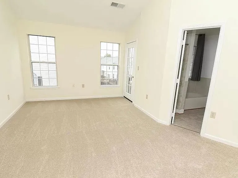 2305 Montauk Dr — Photo 15