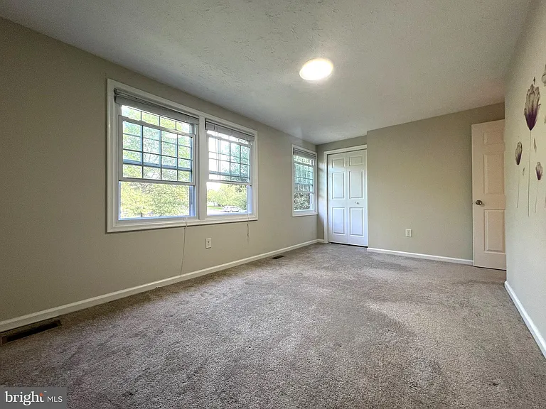 11020 Outpost Dr — Photo 16