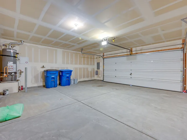 5202 Dubris Dr — Photo 12