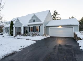 226 Villager Rd, Chester, NH 03036