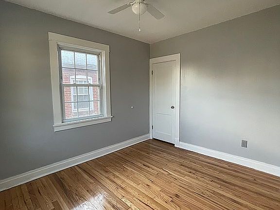 5th image of 7083 Pernod Ave