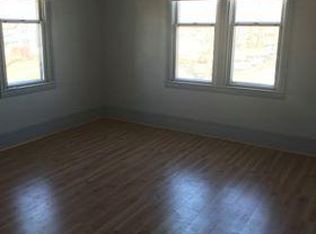 1334 Avenue F, Fort Madison, IA 52627