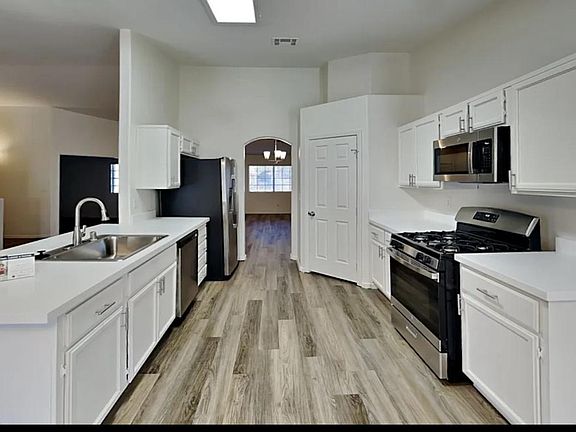 3rd image of 6281 Hill Haven Ave #6281