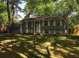 1104 18th St, Marysville, MI 48040