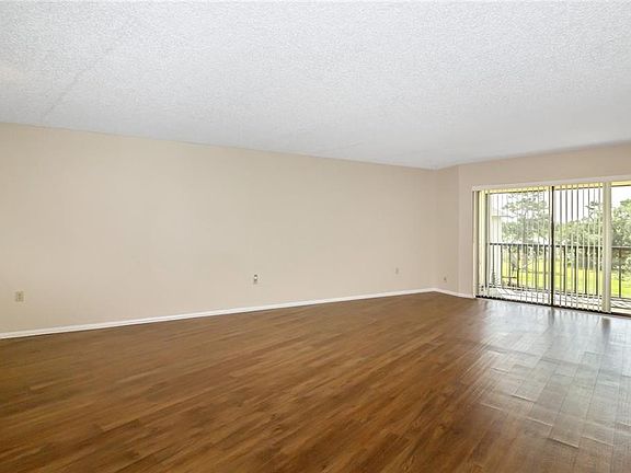 3rd image of 1054 Lotus Cove Ct Unit 632