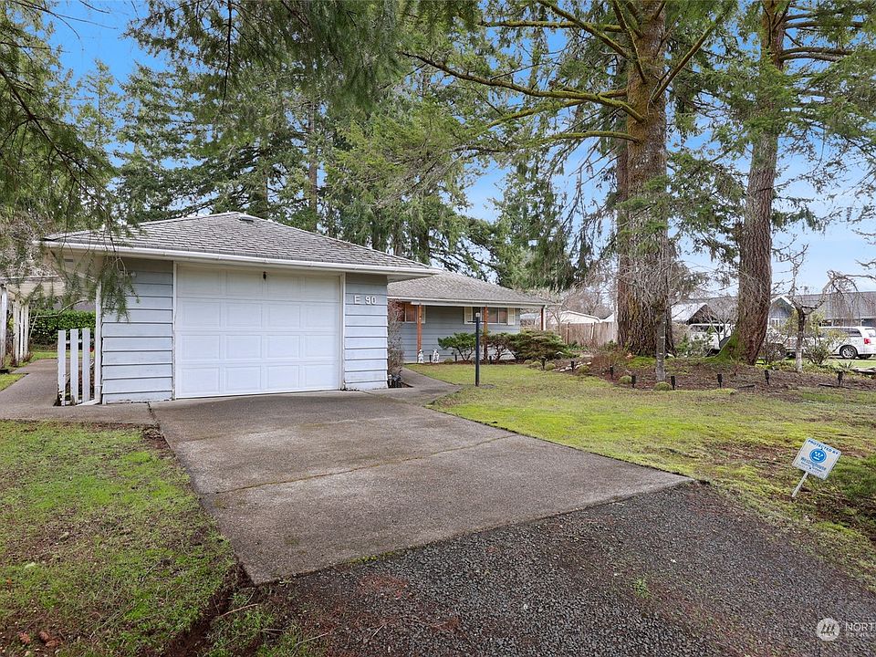1st image of 90 E Woodland Drive