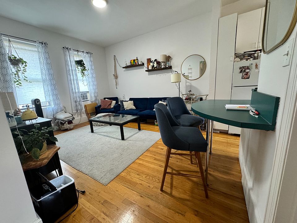 1st image of 211 W 108th St APT 52