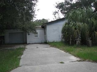 1322 Arbelia St, Clearwater, FL 33755