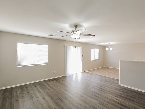 5th image of 3419 W Sunland Ave