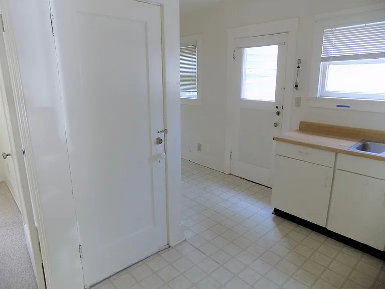 1611 Garden St #1613 — Photo 10