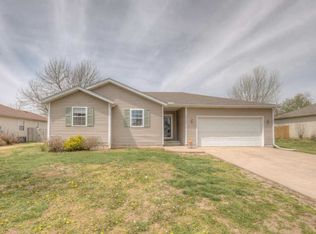 1030 Wilson St, Webb City, MO 64870