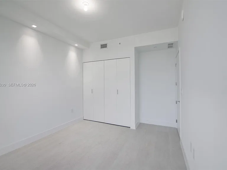 700 NE 24th St #5107 — Photo 82