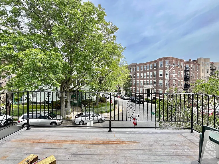 16 Long Ave #1 — Photo 12