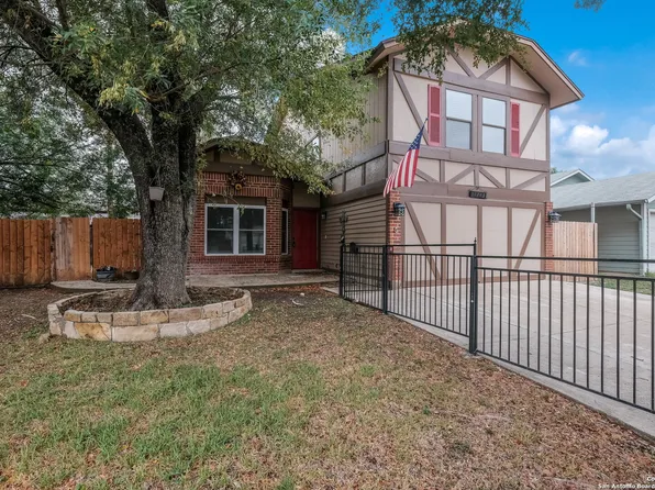 11743 SPRING RAIN, San Antonio, TX 78249