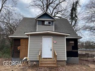 1110 Oak Knoll Ter SE, Atlanta, GA