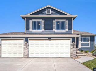 17606 Phoebe St #K9Z6SW, Bennington, NE 68007