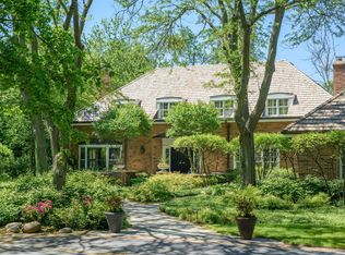 16 Woodley Rd, Winnetka, IL 60093