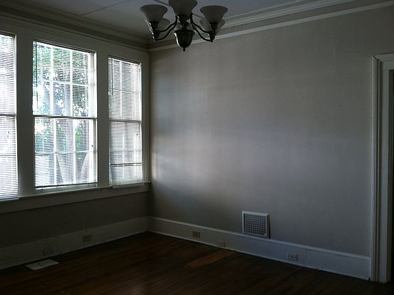 3rd image of 309 Rutherford St #B