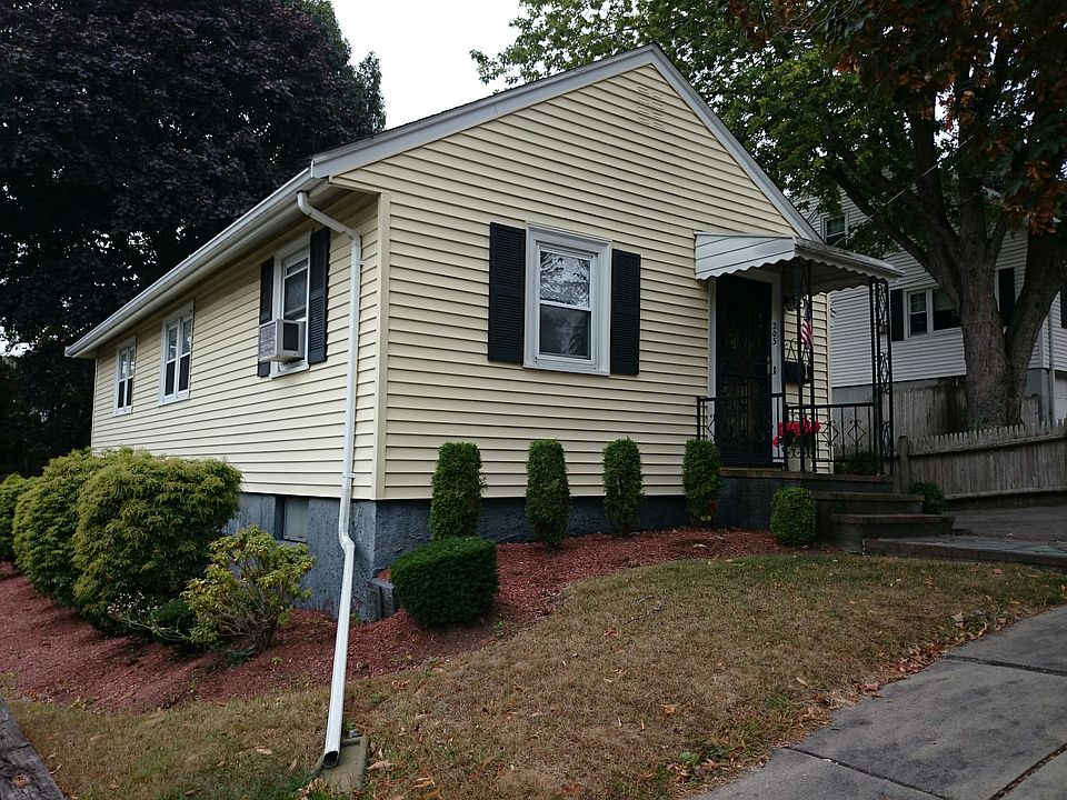 2nd image of 205 Milton St