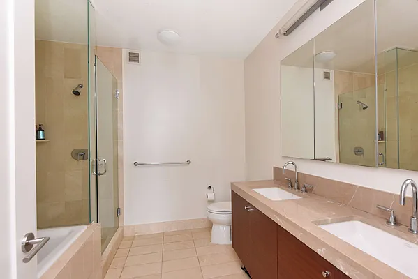 Sold by Chase Global Realty Corp | media 5