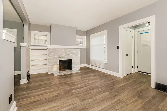 2 bed, 2.0 bath, 1212 sqft, $1,545 — Photo 3