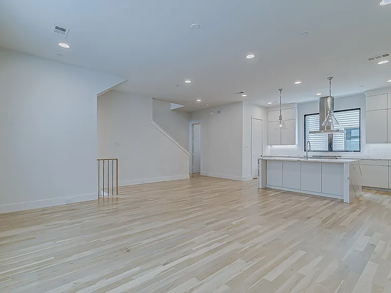 2707 Kimsey Dr #101 — Photo 27