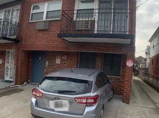 4316 213th St #3, Bayside, NY 11361