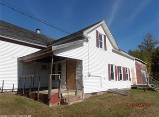 154 Mullen Rd, Newport, ME 04953