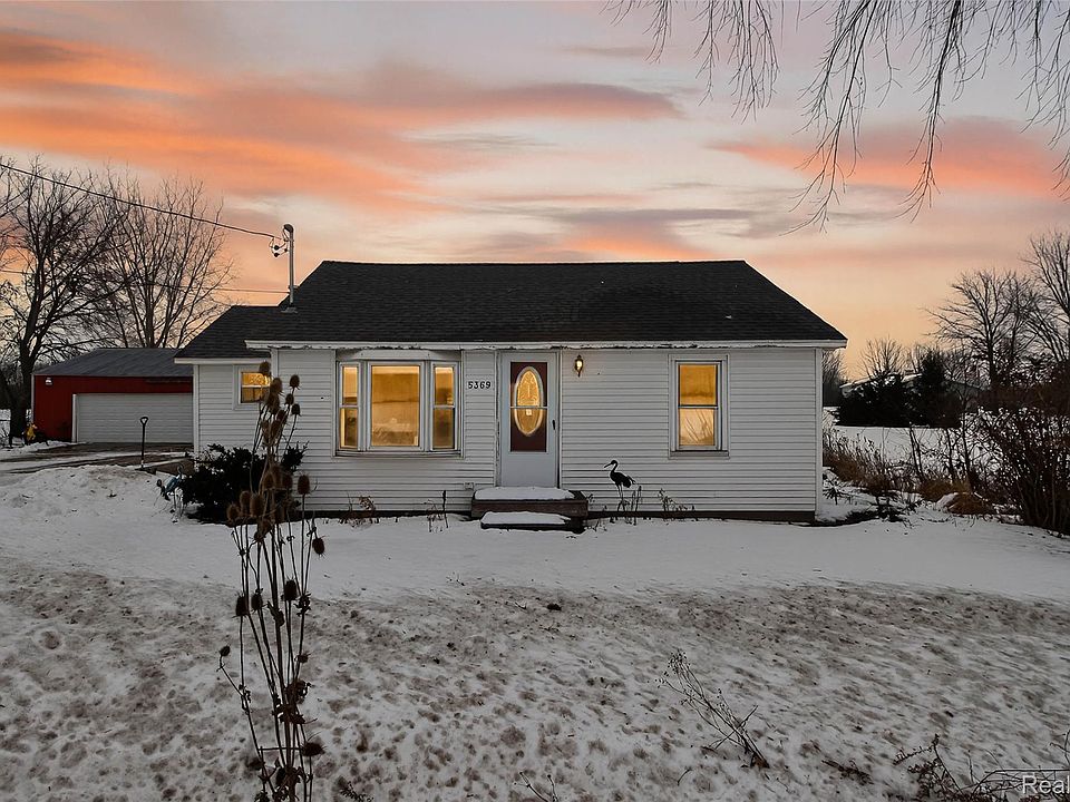 1st image of 5369 S Mackinaw Rd