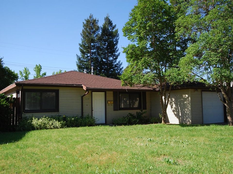 1st image of 3332 Wellington Dr