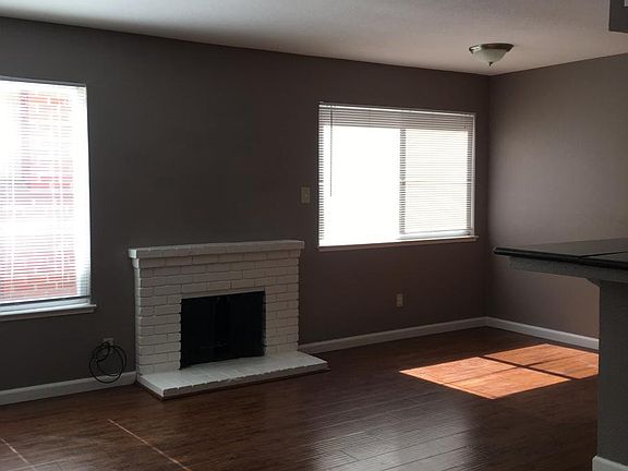 4th image of 5737 Blachly Way APT 3