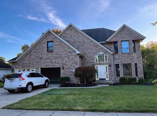 1063 Lapwing Dr, Columbus, IN 47203