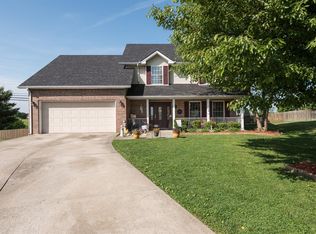 418 Hanover Ct, Winchester, KY 40391