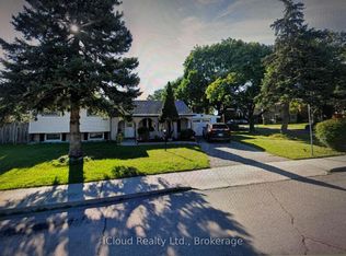 131 Victor Blvd, Hamilton, ON L9A2V3