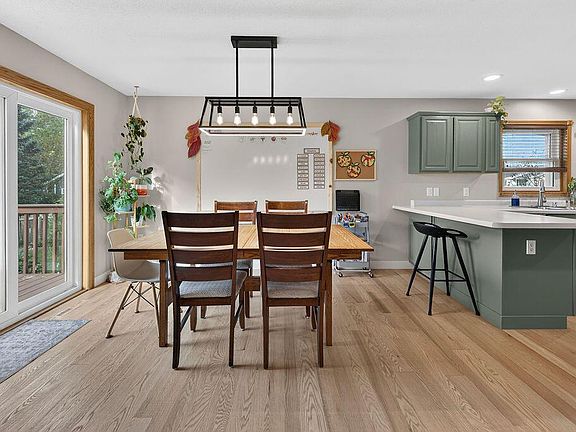 5th image of 1435 Waterloo AVENUE