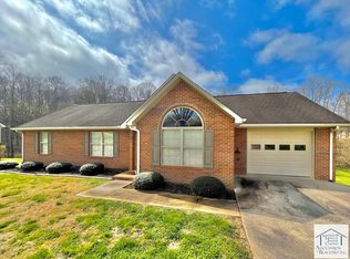 224 Spartan Cir, Ridgeway, VA 24148
