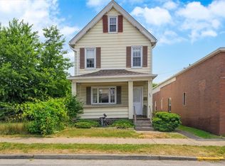 202 Colfax St, Springdale, PA 15144